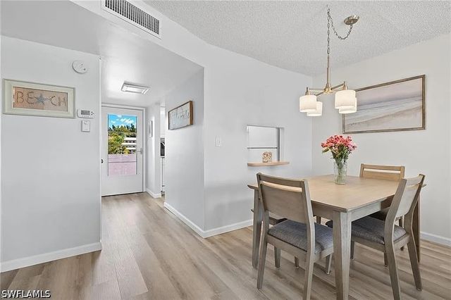 200 Forest Lakes BLVD 204, Naples, FL 34105