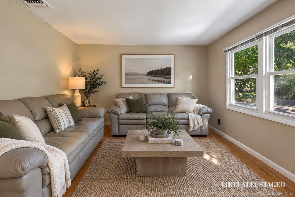 2 St Anthony Avenue, Nanuet, NY 10954 — photo 5