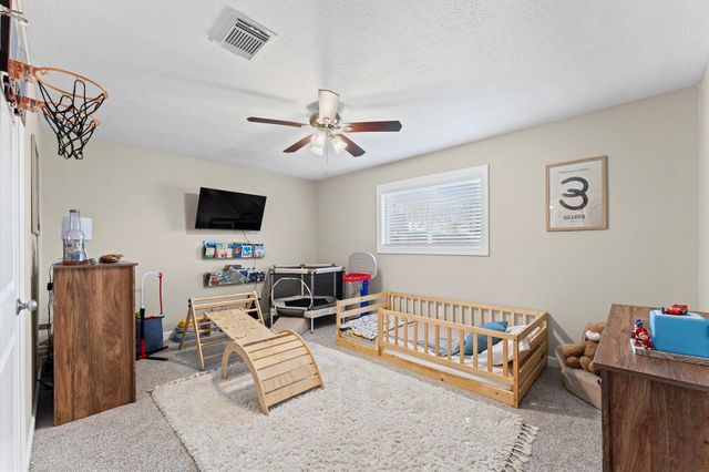 710 N Kaufman Drive, Deer Park, TX 77536