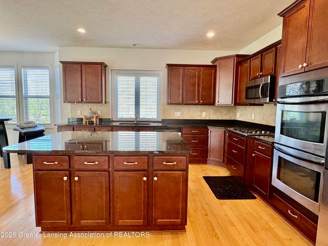 2709 Sophiea Parkway, Okemos, MI 48864