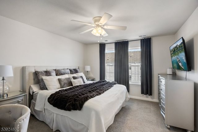 69 Sister's Farmstead Rd, Mount Laurel Twp., NJ 08054