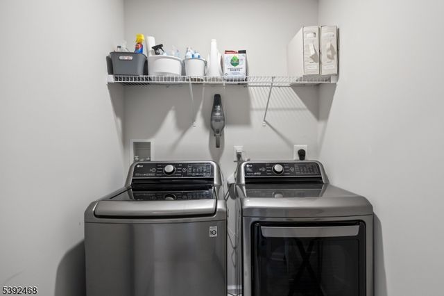 69 Sister's Farmstead Rd, Mount Laurel Twp., NJ 08054