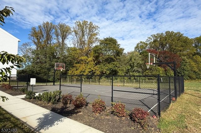 69 Sister's Farmstead Rd, Mount Laurel Twp., NJ 08054