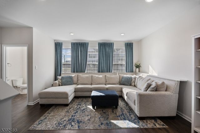 69 Sister's Farmstead Rd, Mount Laurel Twp., NJ 08054