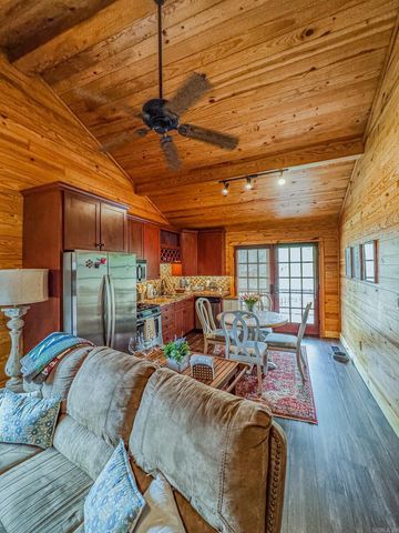 295 Primrose Creek Drive, Heber Springs, AR 72543