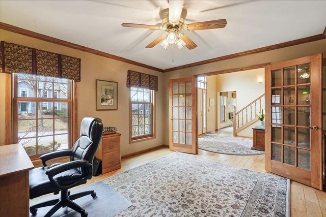 22 Pebble Beach Circle, Madison, WI 53717