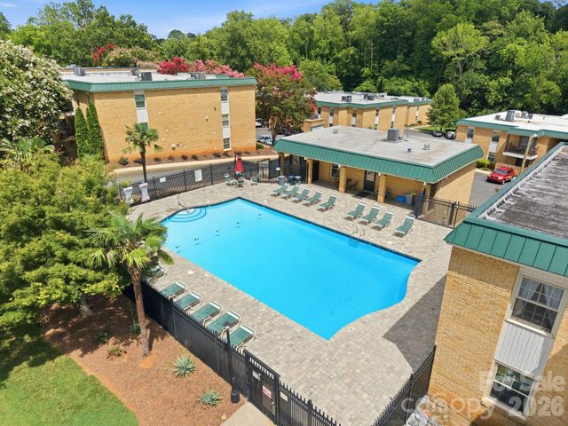 4735 Hedgemore Drive, Charlotte, NC 28209