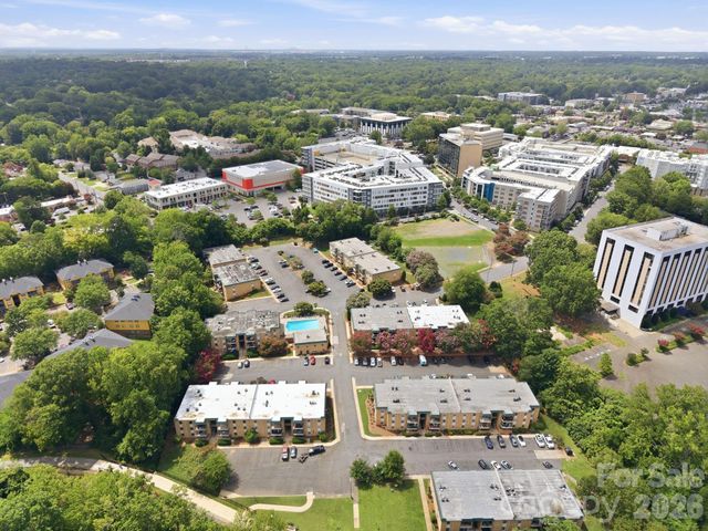 4735 Hedgemore Drive, Charlotte, NC 28209