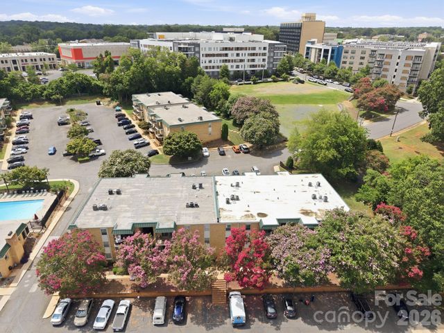 4735 Hedgemore Drive, Charlotte, NC 28209