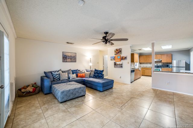 2218 Gunter Bay, San Antonio, TX 78245