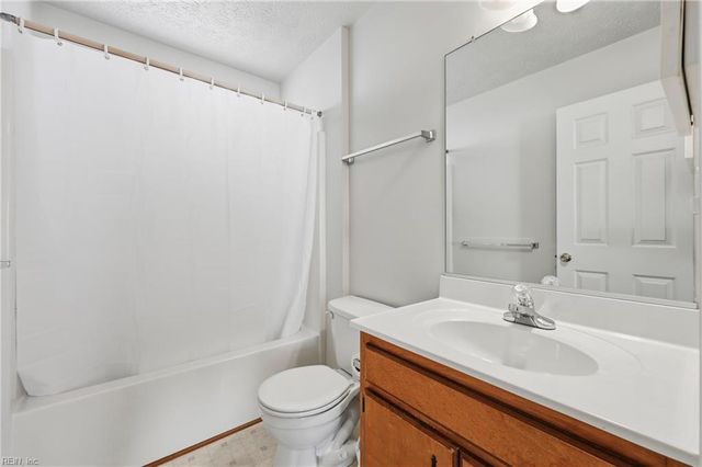 713 Princess CT, Newport News, VA 23608