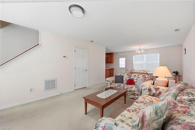 713 Princess CT, Newport News, VA 23608