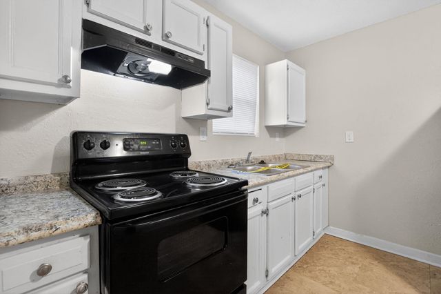 837 PITNEY LN, Memphis, TN 38127