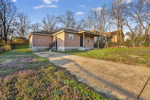 837 PITNEY LN, Memphis, TN 38127