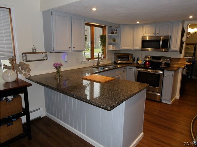 727 Bowling Green Road, Cortlandville, NY 13045