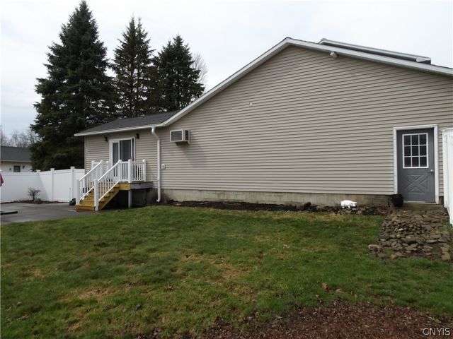 727 Bowling Green Road, Cortlandville, NY 13045