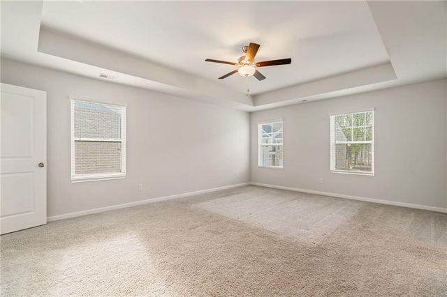 2568 Swan Lake Drive, Grayson, GA 30017