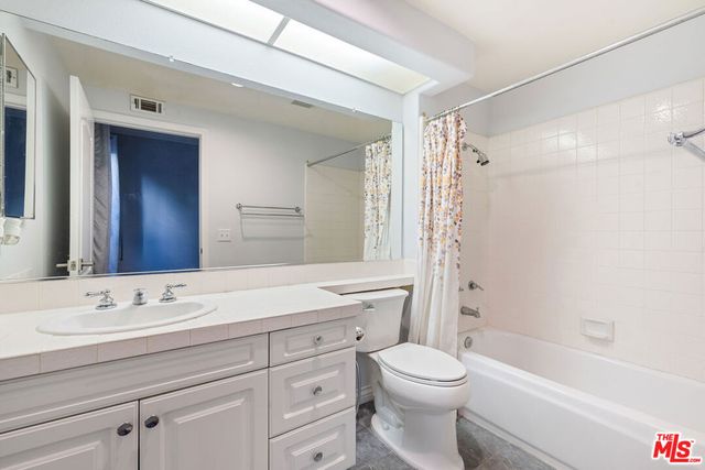 24310 Belford Court, West Hills, CA 91307