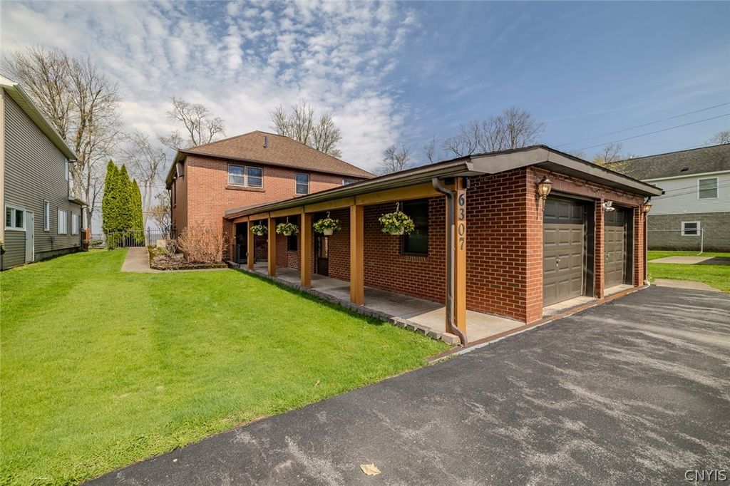6307 Muskrat Bay Road, Cicero, NY 13029