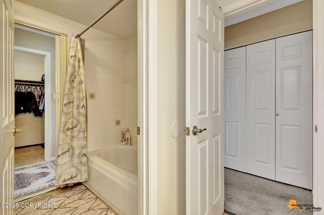 1300 W 7th Avenue, #315, Anchorage, AK 99501
