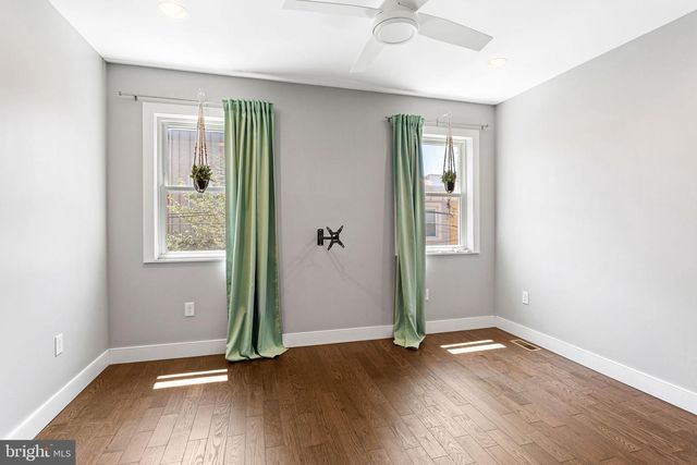 1831 MANTON ST, Philadelphia, PA 19146
