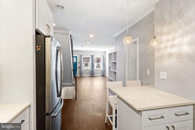 1831 MANTON ST, Philadelphia, PA 19146