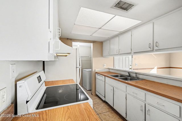 598 N Wickham Road 74, Melbourne, FL 32935