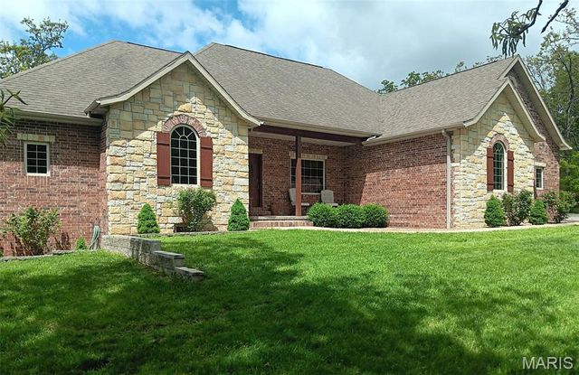 24473 REMINGTON Lane, Lebanon, MO 65536