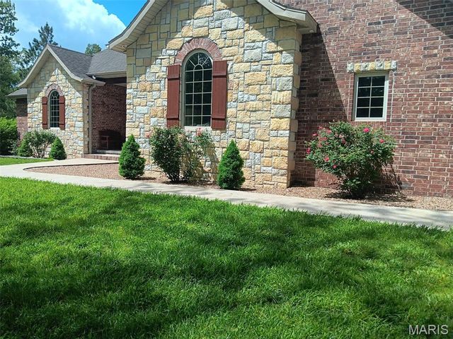 24473 REMINGTON Lane, Lebanon, MO 65536