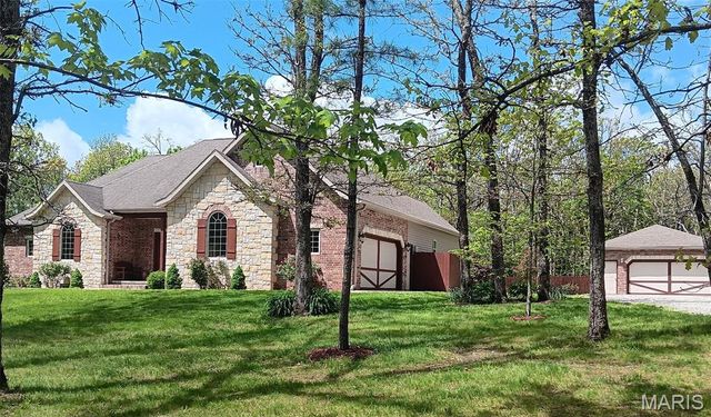 24473 REMINGTON Lane, Lebanon, MO 65536