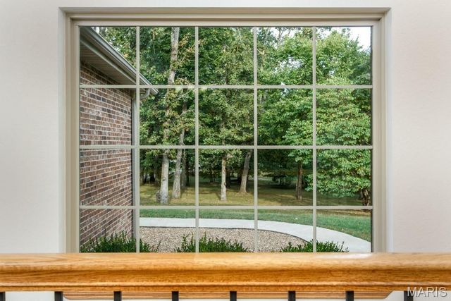 24473 REMINGTON Lane, Lebanon, MO 65536