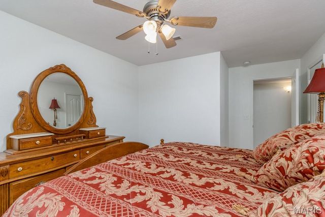 24473 REMINGTON Lane, Lebanon, MO 65536