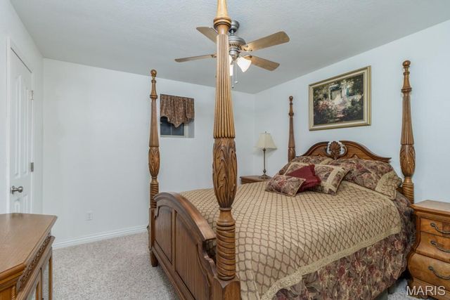 24473 REMINGTON Lane, Lebanon, MO 65536