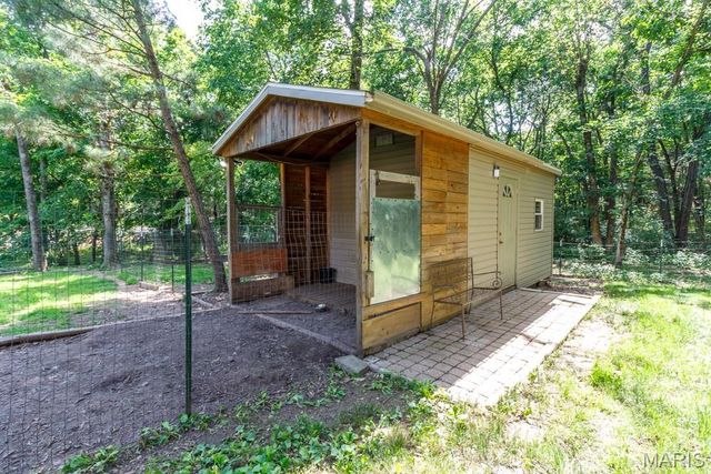 24473 REMINGTON Lane, Lebanon, MO 65536