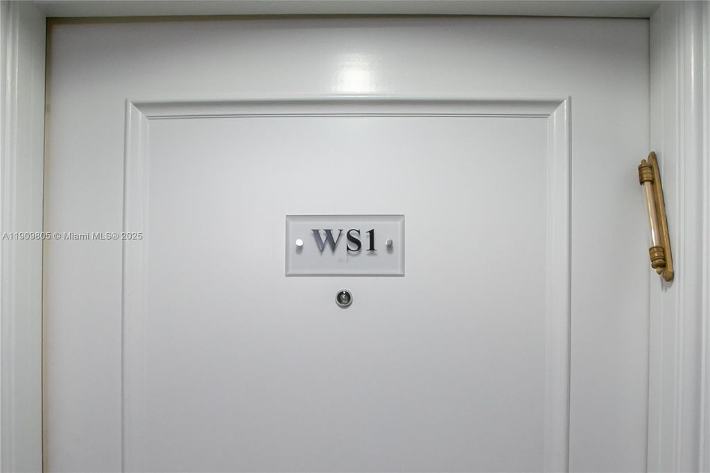 3000 Island Blvd WSTE1, Aventura, FL 33160