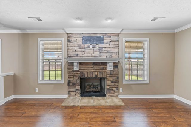 337 Abeline Dr, Clarksville, TN 37043