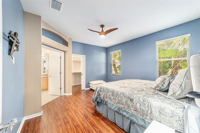 562 ALLENWOOD LOOP, The Villages, FL 32162