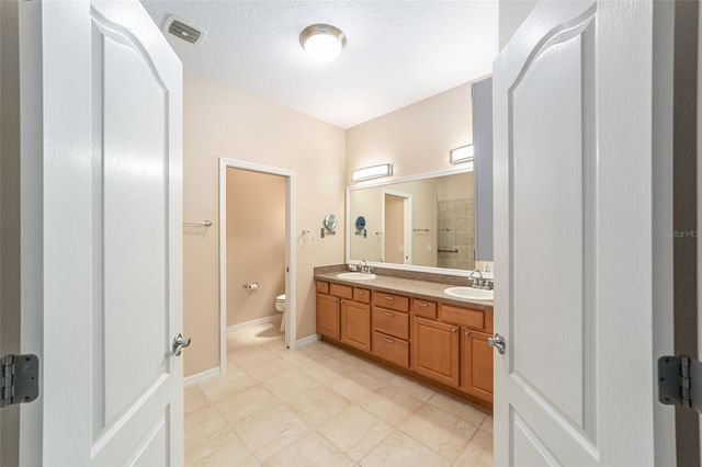 562 ALLENWOOD LOOP, The Villages, FL 32162