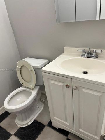 1439 NW 8th Ave 0, Fort Lauderdale, FL 33311