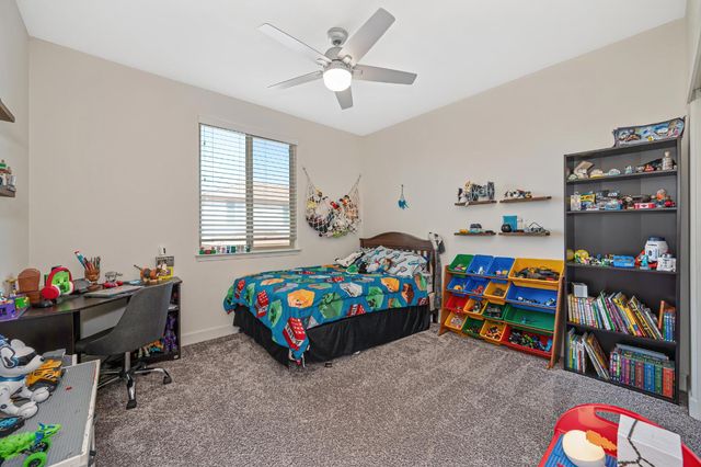 3137 Brandenburber Dr, Roseville, CA 95747