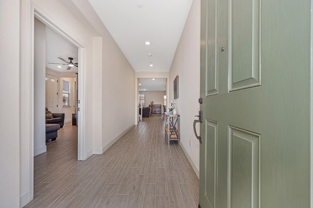 3137 Brandenburber Dr, Roseville, CA 95747