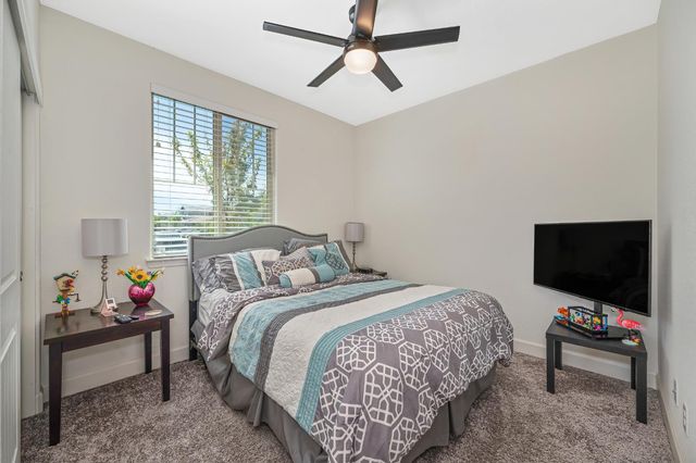 3137 Brandenburber Dr, Roseville, CA 95747