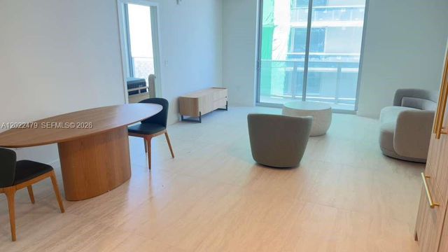 77 SE 5st 2306, Miami, FL 33131