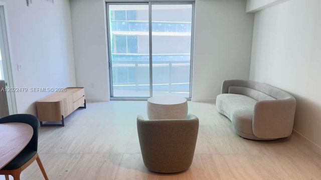 77 SE 5st 2306, Miami, FL 33131