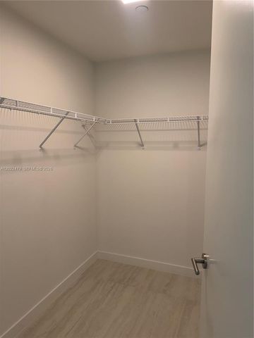 77 SE 5st 2306, Miami, FL 33131