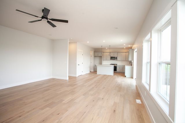 2194 Corrigan Way, Normal, IL 61761