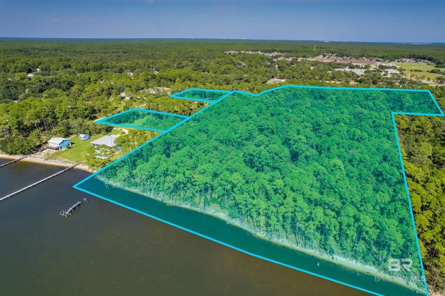 12600 Meadson Road, Pensacola, FL 32506