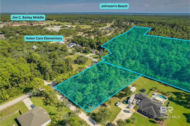 12600 Meadson Road, Pensacola, FL 32506