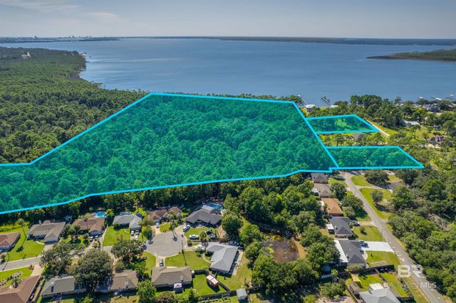 12600 Meadson Road, Pensacola, FL 32506