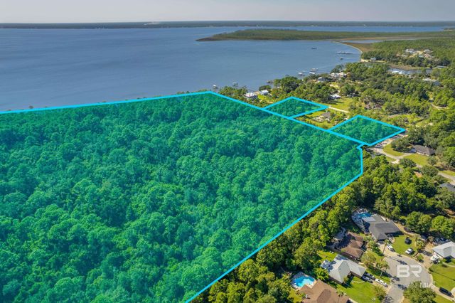 12600 Meadson Road, Pensacola, FL 32506